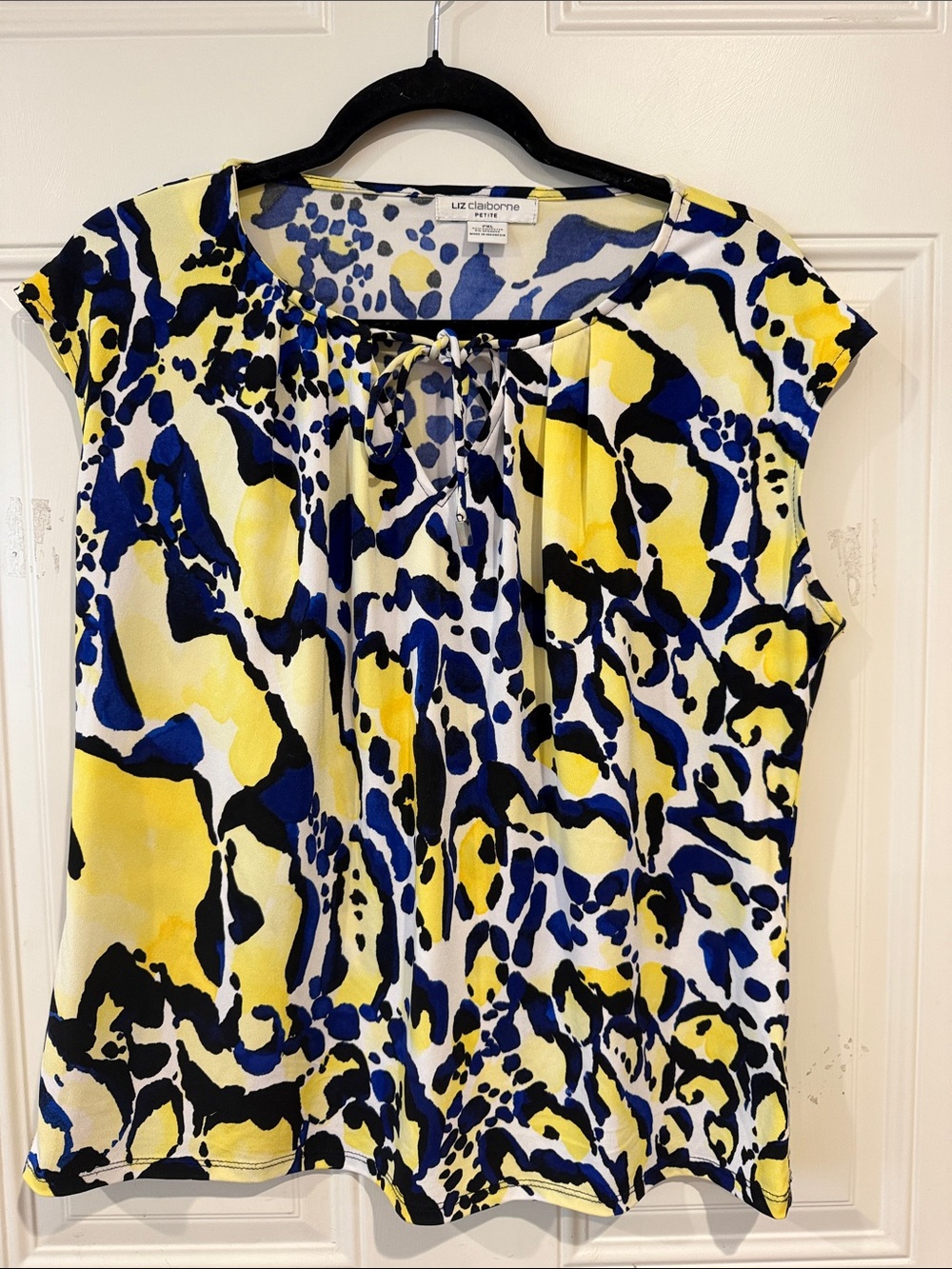 Liz Claiborne Yellow, Blue & Black Abstract Cap-Sleeve Top